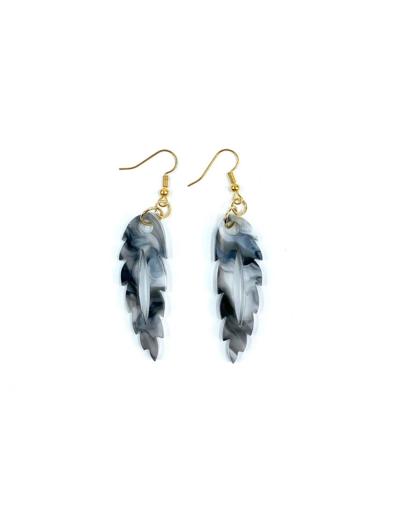 Pendientes hoja negro y blanco